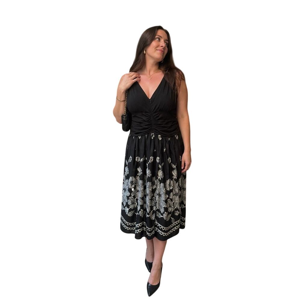 SL Fashions Black and white Floral Embroidered Fit & Flare Dress Size 16
